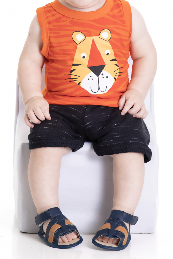  Conjunto Bebê - Regata Meia Malha cor Laranja Estampa Jet Leão + Shorts Moletinho