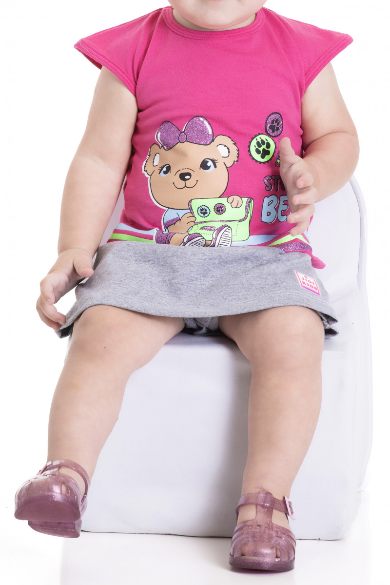 Conjunto Menina - Camiseta de Cotton com Estampa Student Bear + Shorts Saia de Cotton